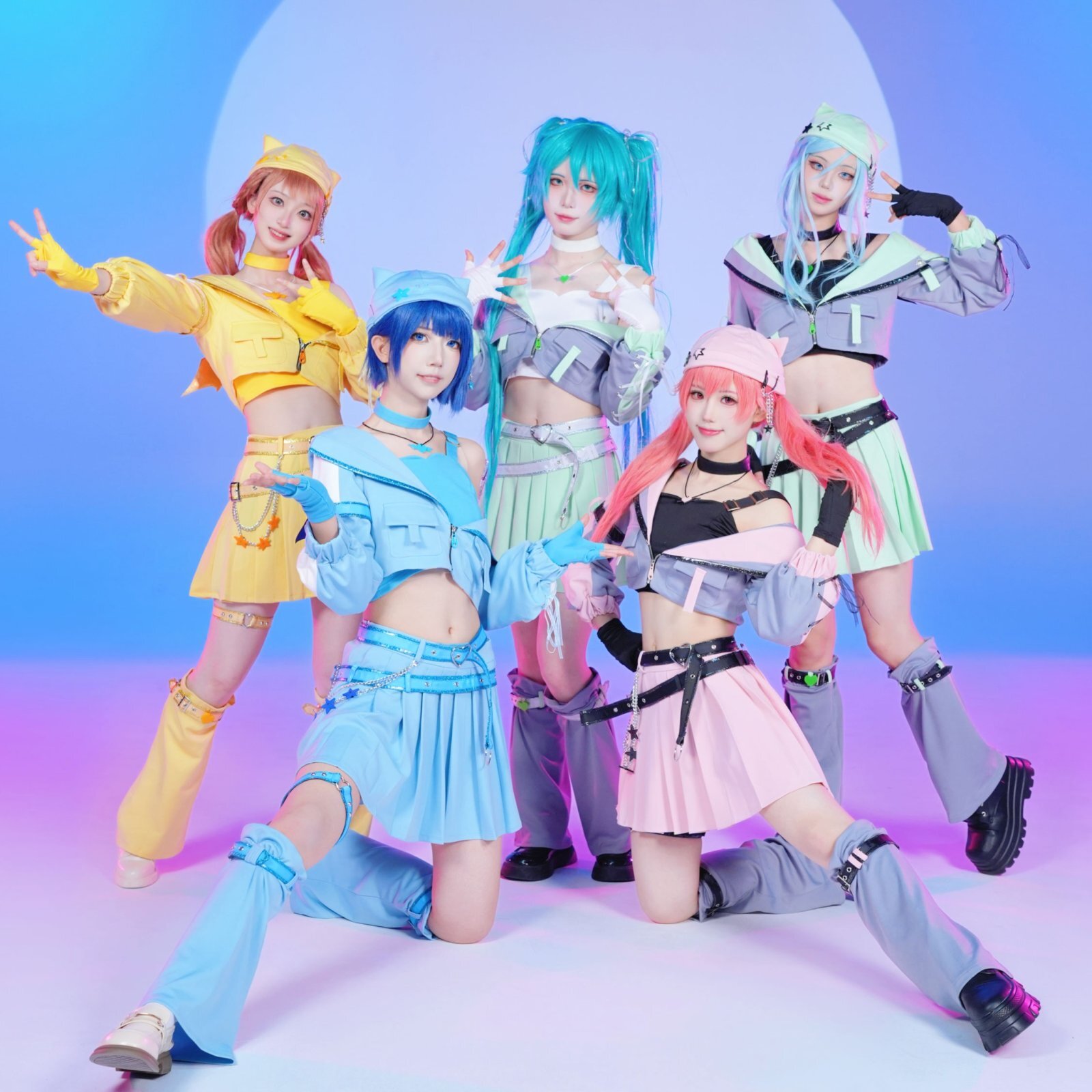 プロジェクトセカイ カラフルステージ！feat. 初音ミク 花里 みのり / 桃井 愛莉 / 桐谷 遥 / 暁山 瑞希 コスプレ衣装紹介